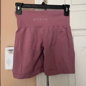 NVGTN pro seamless shorts
